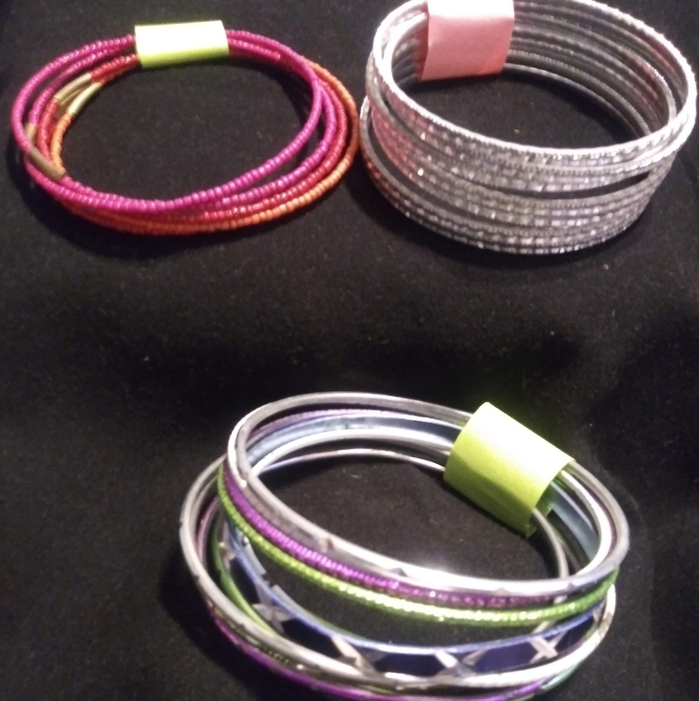 Plus size Avenue bangles